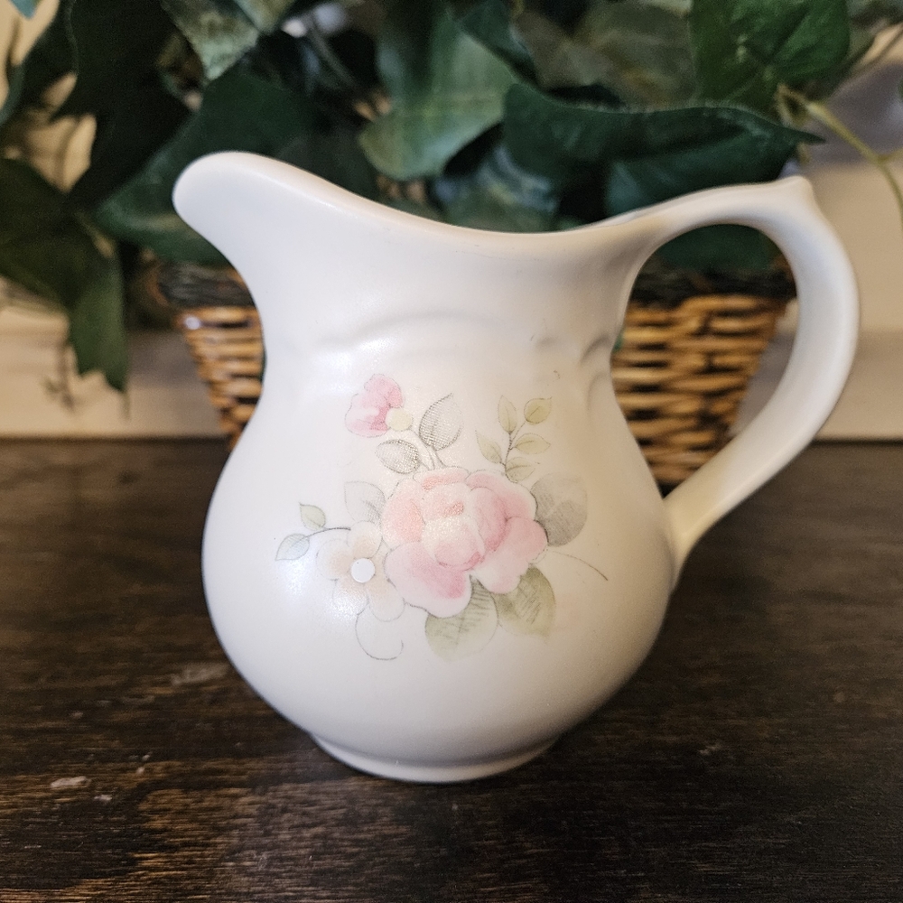 Vintage Pfaltzgraff Tea Rose Stoneware Creamer